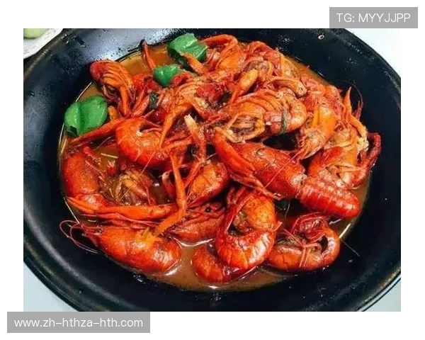 姿态妻子深夜分享吃小龙虾照片健康饮食与运动员体能管理引热议